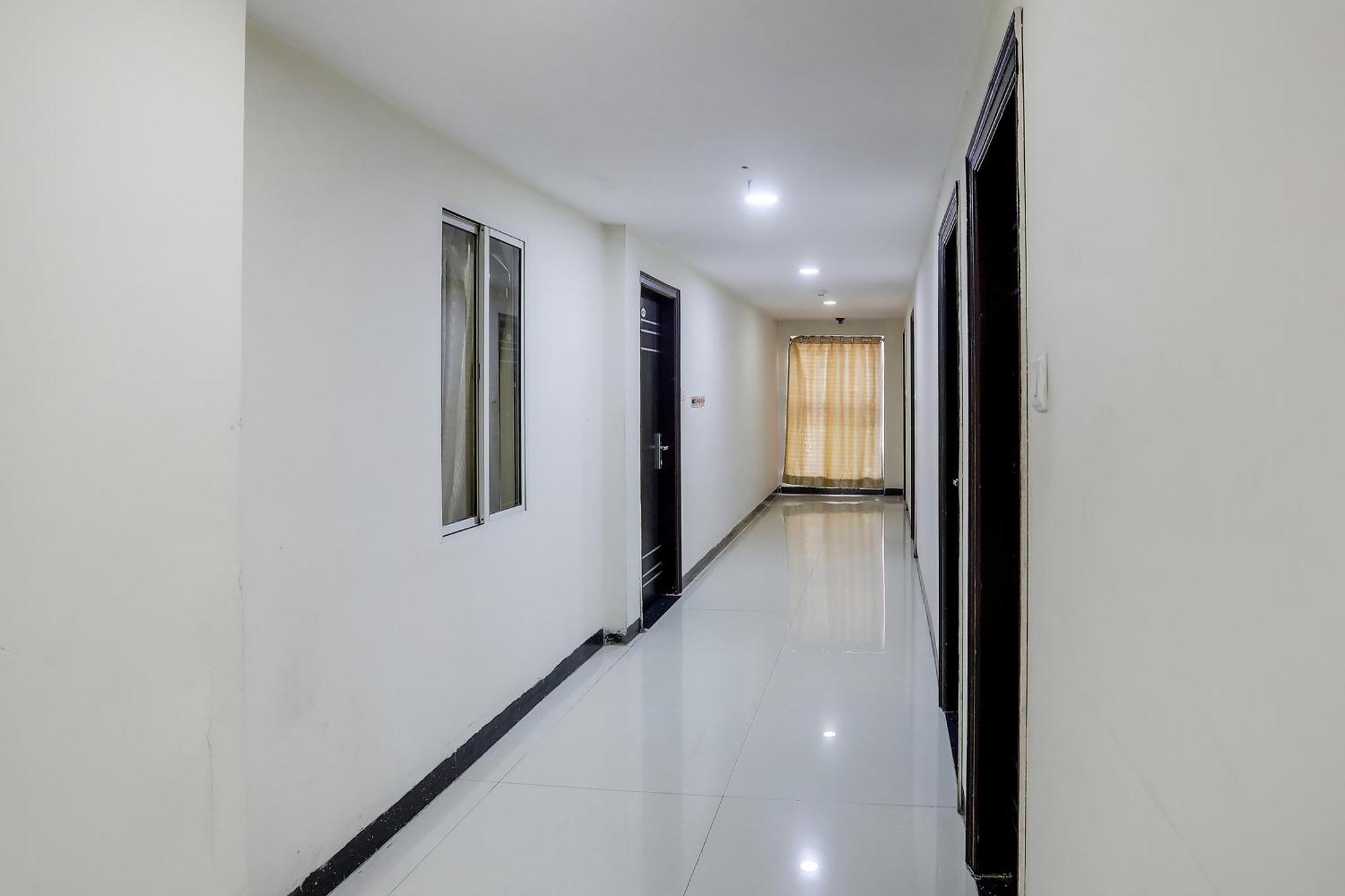 Super Collection O Lotus Grand Near Secunderabad Railway Station Hotel Exterior photo