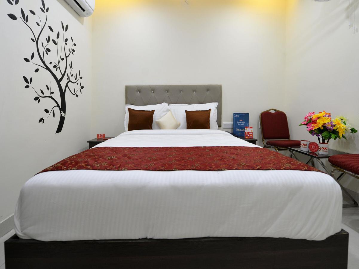 Super Collection O Lotus Grand Near Secunderabad Railway Station Hotel Exterior photo